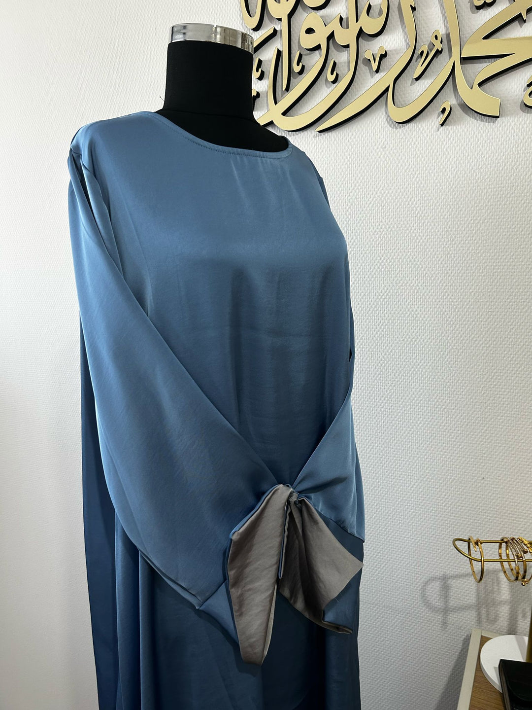 plain blue abaya