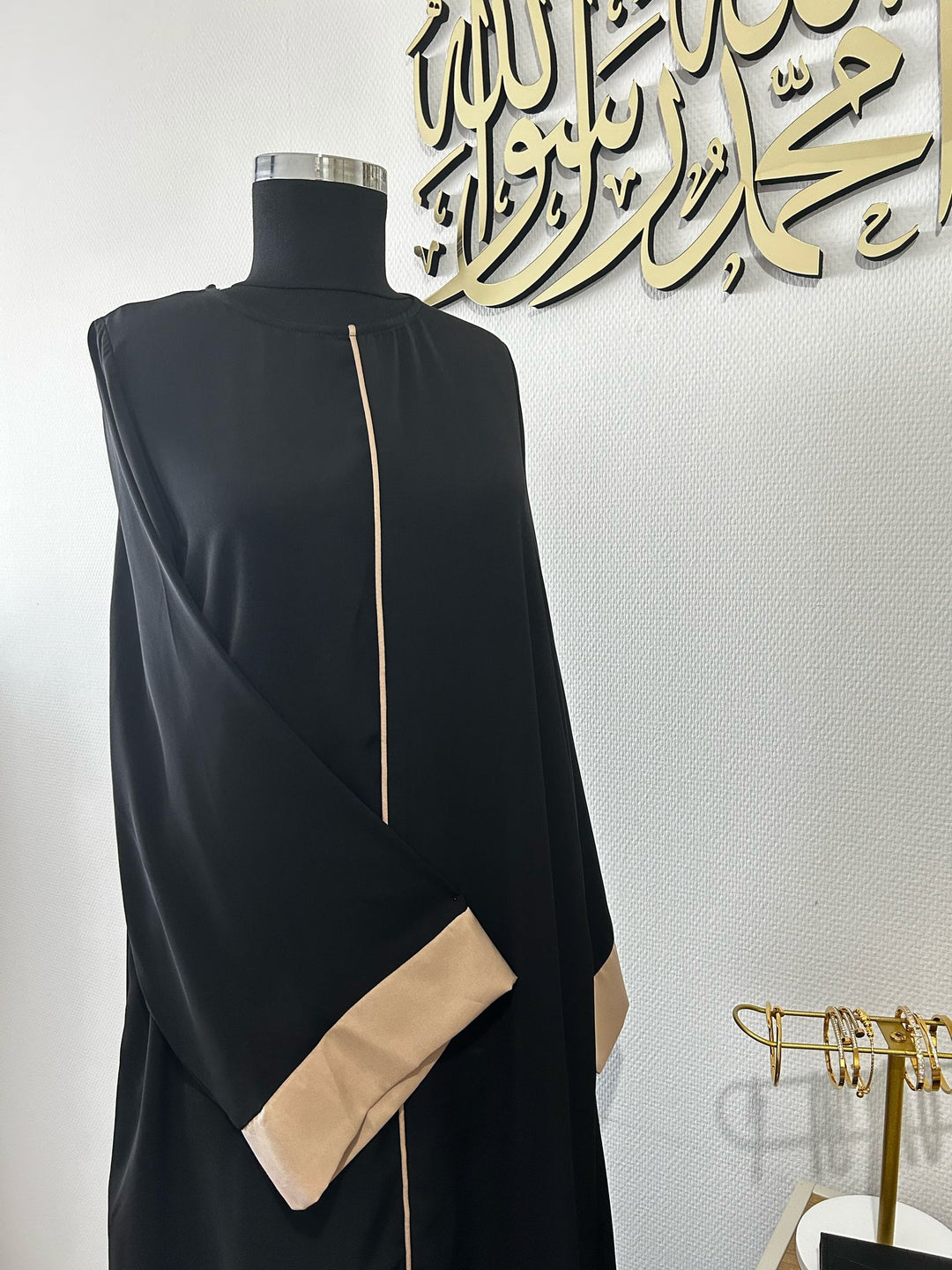Sonia Abaya Zwart/Creme
